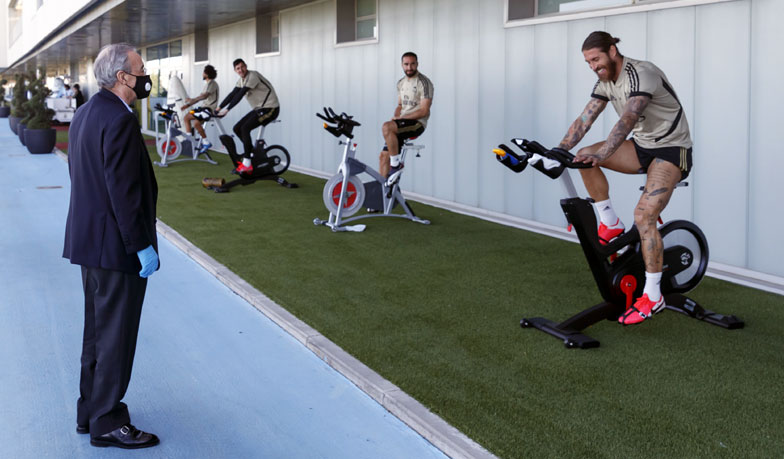 Foto: MARCA: Klub nie zmniejszył piłkarzom premii za tytuły