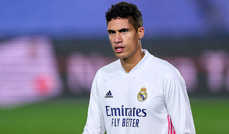 Foto: MARCA: Real i Varane negocjują przedłużenie umowy