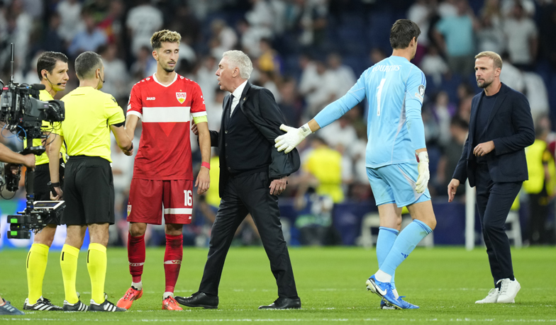 Foto: Lahoz: Trzeba pogratulować arbitrom odwołania karnego na Rüdigerze