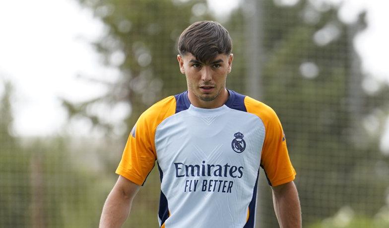 Foto: Brahim z golem w treningowym sparingu z Albacete
