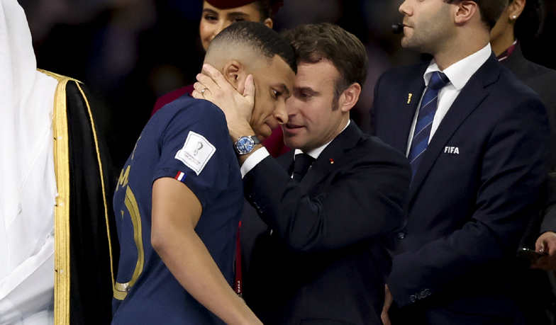 Foto: Czy Macron potwierdził przejście Mbappé do Realu Madryt? Nie
