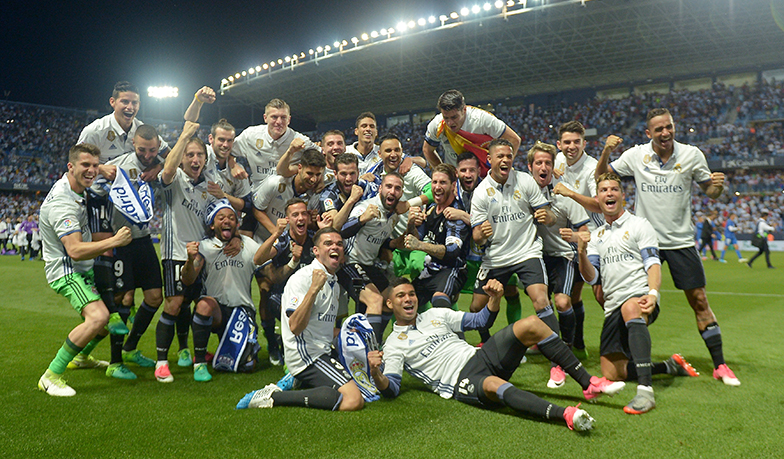 Foto: Historyczne mecze: Málaga – Real 0:2 [VIDEO]